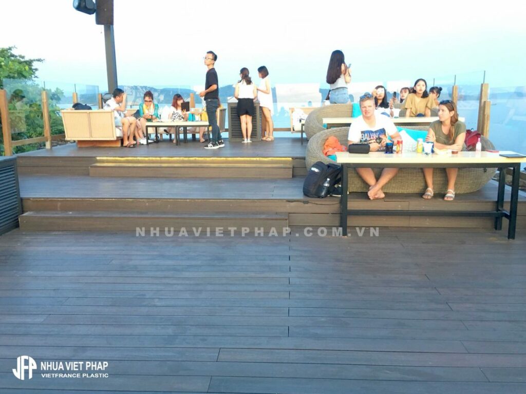 Nhựa Việt Pháp Gỗ nhựa Nhựa Việt Pháp