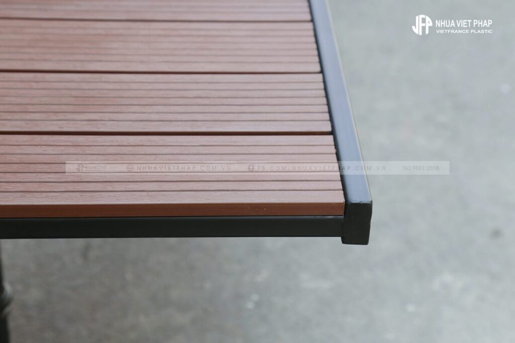 Nhựa Việt Pháp Gỗ nhựa Nhựa Việt Pháp
