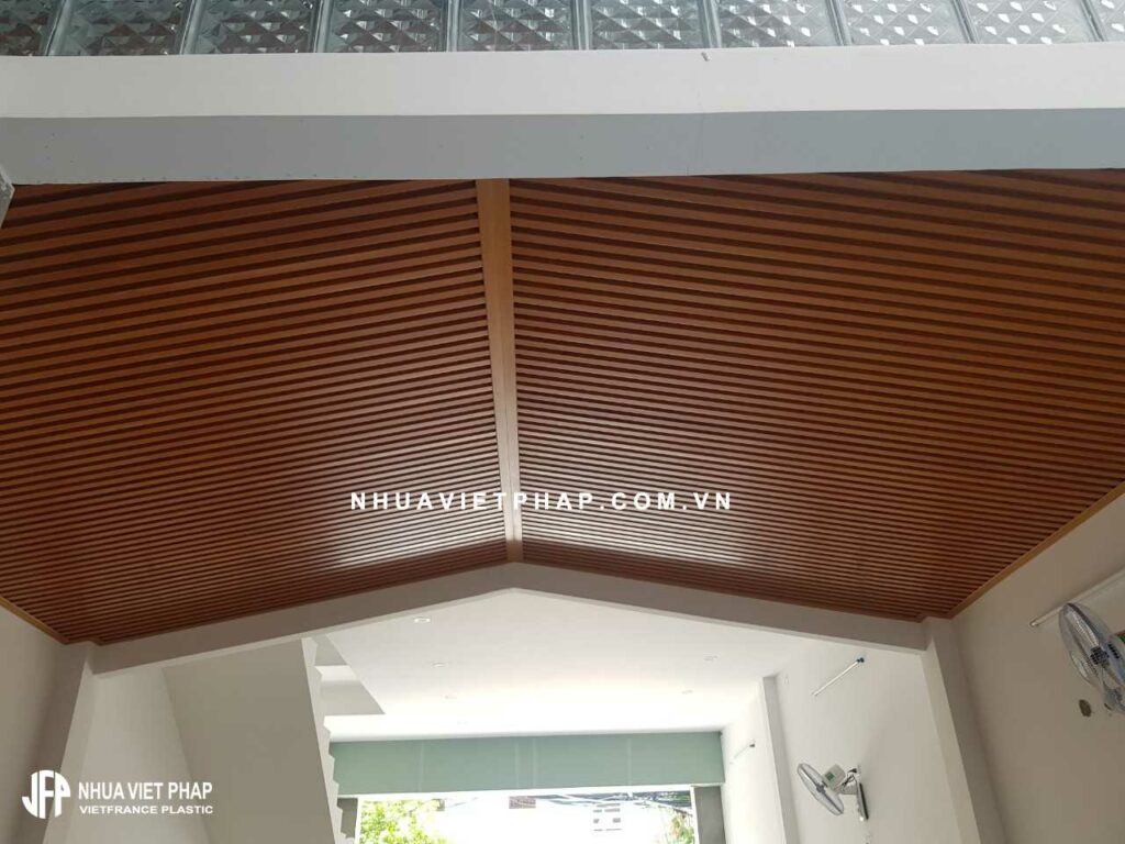 Nhựa Việt Pháp Gỗ nhựa Nhựa Việt Pháp