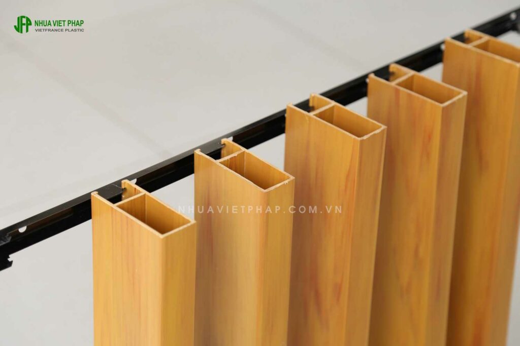 Nhựa Việt Pháp Gỗ nhựa Nhựa Việt Pháp