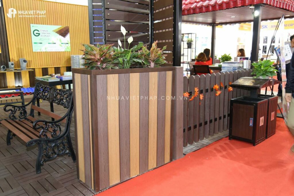 Nhựa Việt Pháp Gỗ nhựa Nhựa Việt Pháp
