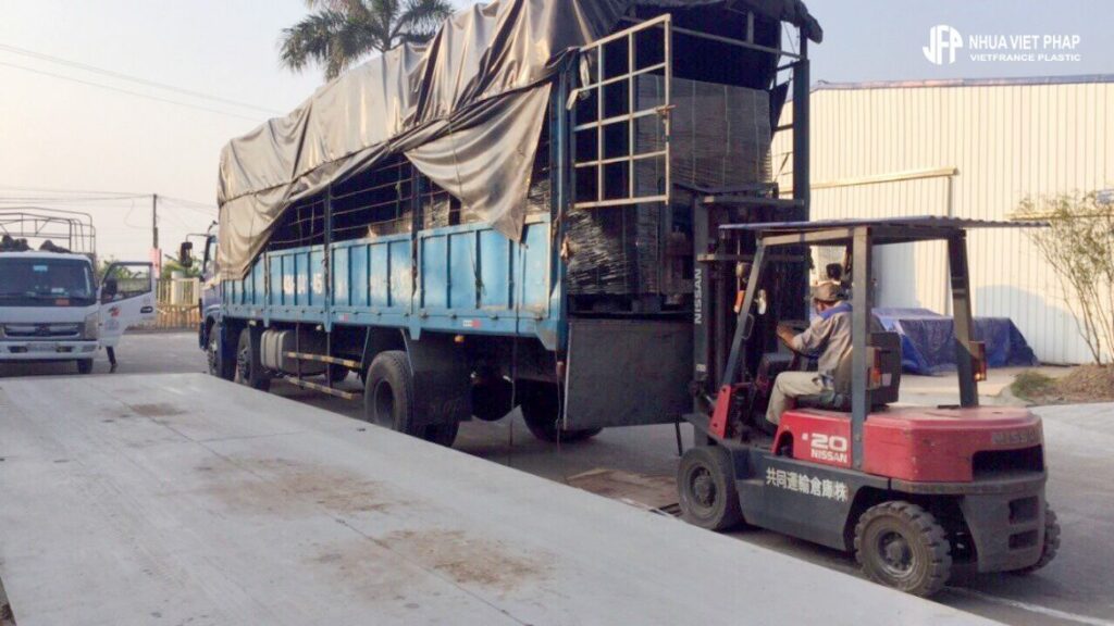 Nhựa Việt Pháp Gỗ nhựa Nhựa Việt Pháp